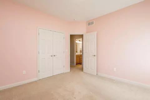 Bedroom - 1232 Ryan Dr, Centralia, MO 65240 photo 6 of 9