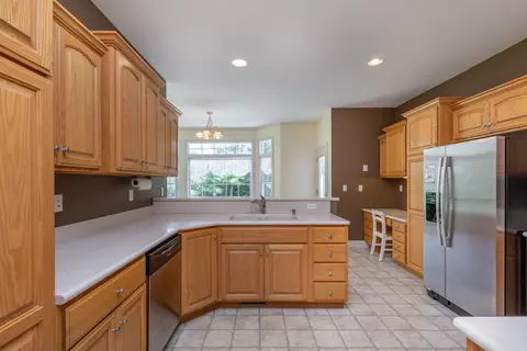 Kitchen - 1232 Ryan Dr, Centralia, MO 65240 photo 5 of 6