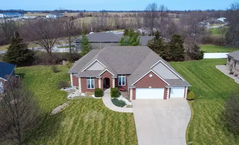 View/Area - 1232 Ryan Dr, Centralia, MO 65240 photo 2 of 12