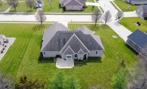 View/Area - 1232 Ryan Dr, Centralia, MO 65240 photo 1 of 13