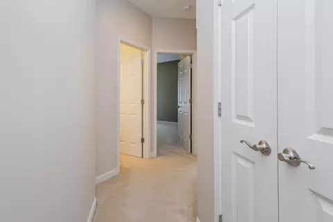 Entry Way - 1232 Ryan Dr, Centralia, MO 65240 photo 2 of 2