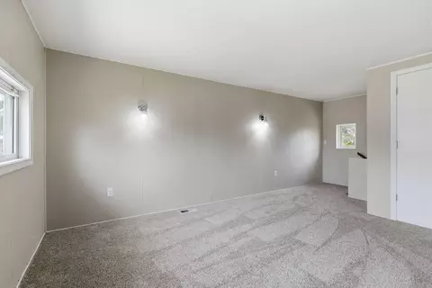 Living - 10 Wonneman Cir, Mexico, MO 65265 photo 6 of 6