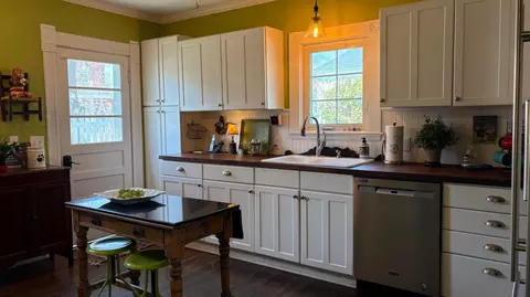 Kitchen - 418 Main St, Arrow Rock, MO 65320 photo 4 of 4