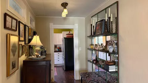 Entry Way - 418 Main St, Arrow Rock, MO 65320 photo 1 of 1