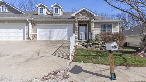 1828 Scarborough Dr, Columbia, MO 65201