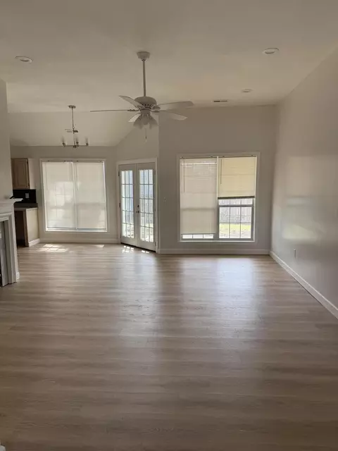 400 N Brookline Dr, Columbia, MO 65203