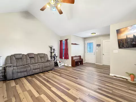 155 Rief Ct #A, Holts Summit, MO 65043 photo 5
