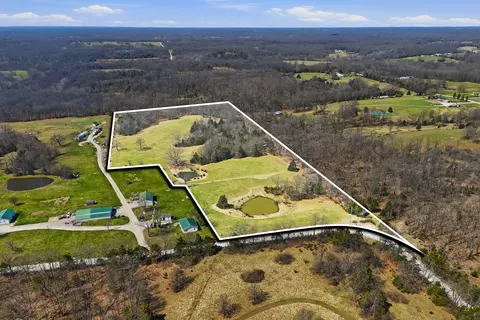 3485 County Road 2965, Clark, MO 65243