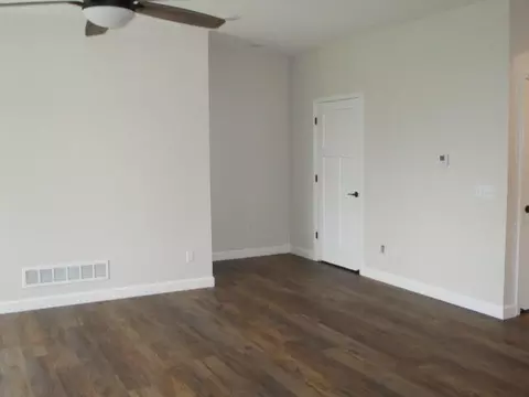 Living - 808 N Barela Cir, Centralia, MO 65240 photo 4 of 4
