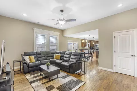 3600 Meandering Ct, Columbia, MO 65202