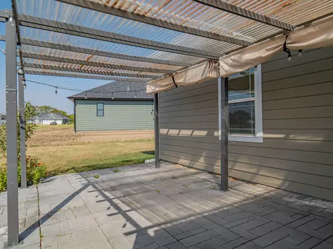 Exterior - 2105 Vinny Ave, Moberly, MO 65270 photo 5 of 8