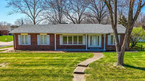 1403 Arcadia St, Mexico, MO 65265