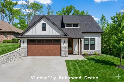 4809 Maple Leaf Dr, Columbia, MO 65201