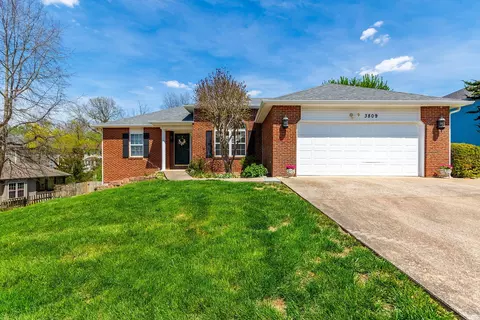 3809 Lyman Dr, Columbia, MO 65203