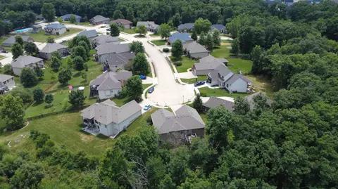 View/Area - 4601 Maple Leaf Dr, Columbia, MO 65201 photo 3 of 5