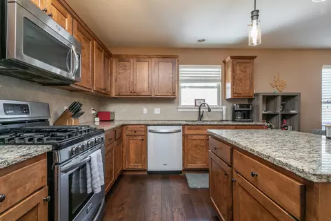 Kitchen - 4601 Maple Leaf Dr, Columbia, MO 65201 photo 1 of 3