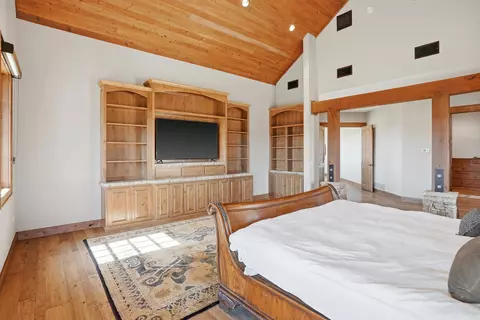 Bedroom - 6768 E New Haven Rd, Columbia, MO 65201 photo 3 of 20