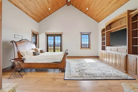 Bedroom - 6768 E New Haven Rd, Columbia, MO 65201 photo 1 of 20