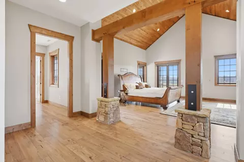 Entry Way - 6768 E New Haven Rd, Columbia, MO 65201 photo 6 of 11