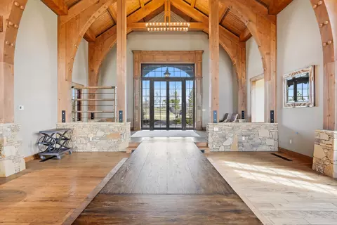 Entry Way - 6768 E New Haven Rd, Columbia, MO 65201 photo 1 of 11