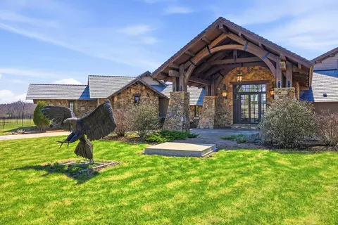 Exterior - 6768 E New Haven Rd, Columbia, MO 65201 photo 4 of 50
