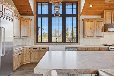 Kitchen - 6768 E New Haven Rd, Columbia, MO 65201 photo 7 of 9