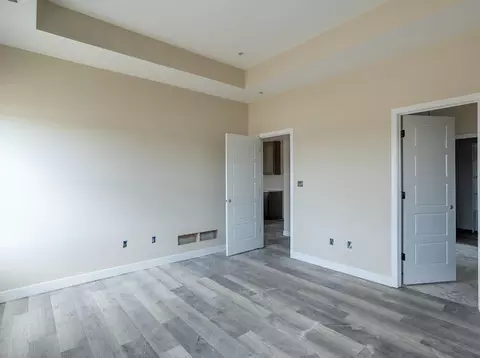 Bedroom - 15200 Amendment Rd, Ashland, MO 65010 photo 2 of 5