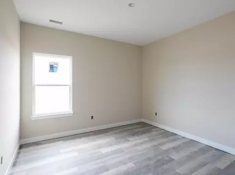 Bedroom - 15200 Amendment Rd, Ashland, MO 65010 photo 5 of 5