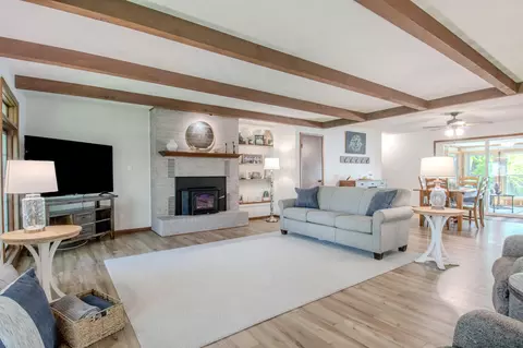 11 N Larand Dr, Holts Summit, MO 65043 photo 4