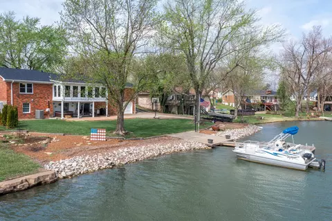11 N Larand Dr, Holts Summit, MO 65043 photo 42