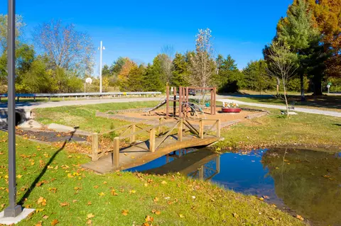 11 N Larand Dr, Holts Summit, MO 65043 photo 50