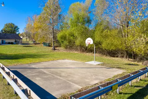 11 N Larand Dr, Holts Summit, MO 65043 photo 51