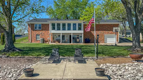11 N Larand Dr, Holts Summit, MO 65043 photo 38