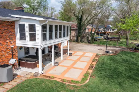 11 N Larand Dr, Holts Summit, MO 65043 photo 39