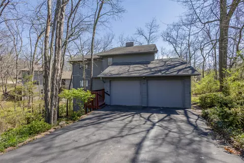 1816 Oak Cliff Dr, Columbia, MO 65203