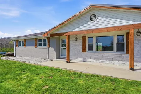 9851 E Johnson Cemetery Rd, Ashland, MO 65010