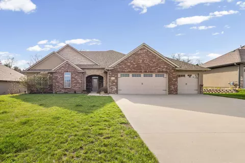 1205 Shallow Ridge Cir, Columbia, MO 65201