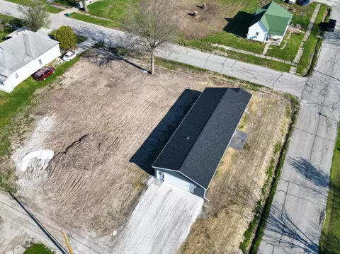 View/Area - 1000 Henry St, Moberly, MO 65270 photo 2 of 4