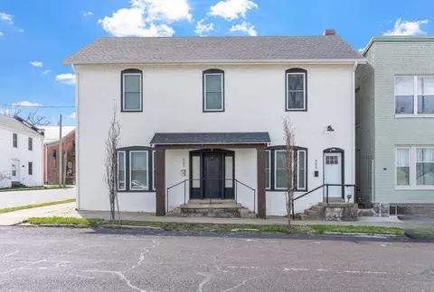 525-527 6th St, Boonville, MO 65233