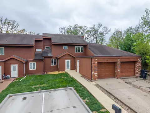 502 Huntridge Dr, Columbia, MO 65201