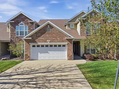2409 Boulder Springs Dr, Columbia, MO 65201