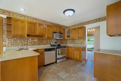 Kitchen - 1605 Independence Rd, Rolla, MO 65401 photo 1 of 4