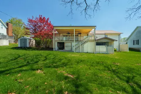 Exterior - 1605 Independence Rd, Rolla, MO 65401 photo 17 of 19