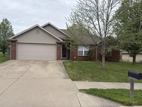 4001 Kirkwood Ct, Columbia, MO 65202