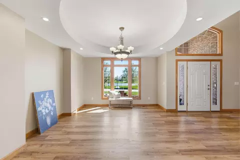 Living - 1322 Ryan Dr, Centralia, MO 65240 photo 1 of 18