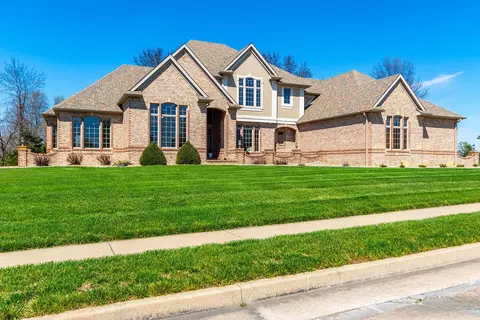 Exterior - 1322 Ryan Dr, Centralia, MO 65240 photo 10 of 10