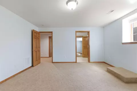 Bedroom - 1322 Ryan Dr, Centralia, MO 65240 photo 12 of 13