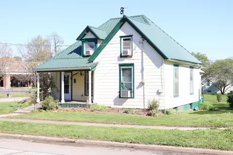 Exterior - 803 E Jackson St, Mexico, MO 65265 photo 4 of 4