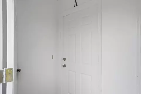 Entry Way - 305 E Liberty Ln #A&B, Ashland, MO 65010 photo 5 of 5