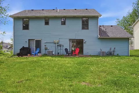 Exterior - 305 E Liberty Ln #A&B, Ashland, MO 65010 photo 6 of 8
